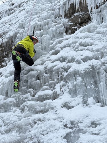 Picture 13 of Wedge Smear 11282025