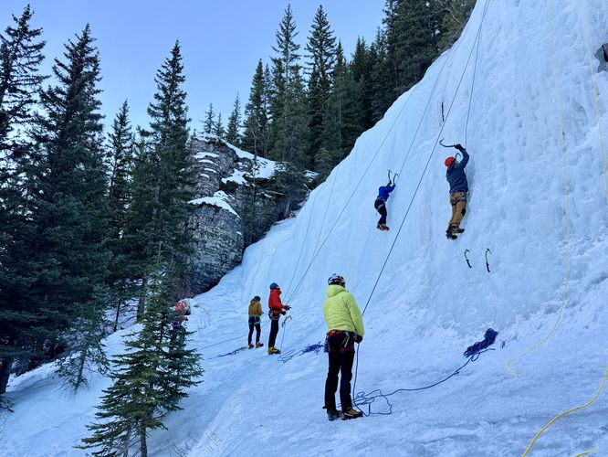 Picture 51 of Wedge Smears Trail and Ice Climb