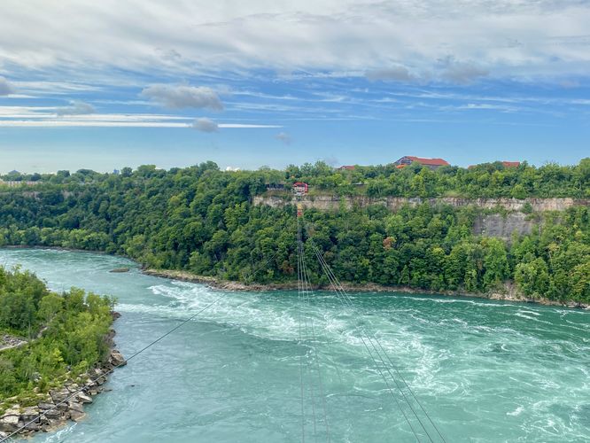 Cable car crosses the Whirlpool Rapids in Niagara Gorge