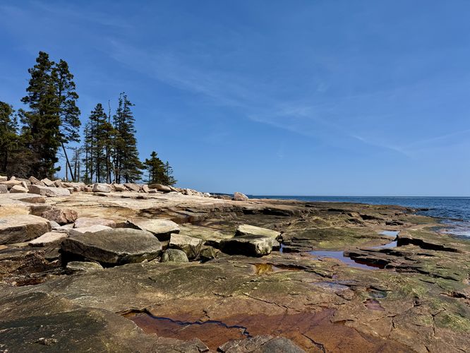 Off-trail exploration on the Wonderland Trail
