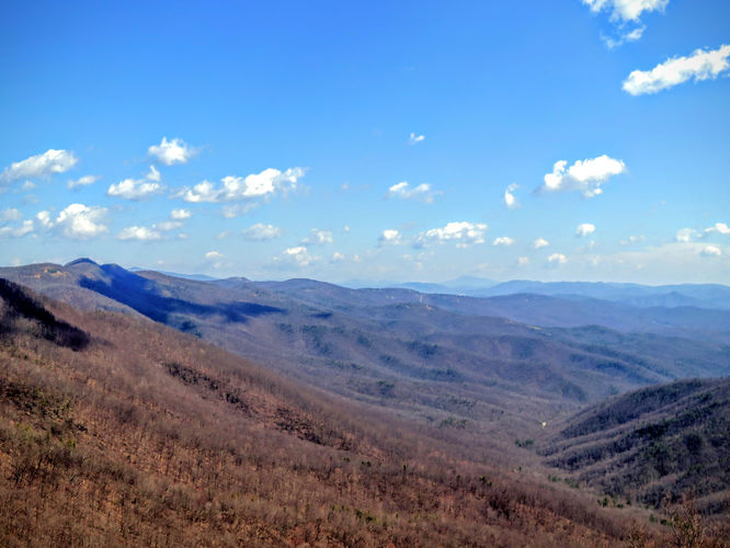 Default image for Woods Mountain Trail, a 11.6-mile trail in Marion, NC (US)