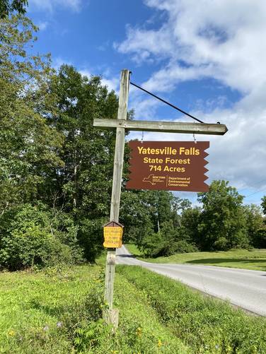 Yatesville Falls State Forest sign