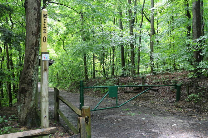 Picture 4 of rock furnace trail north trailhead